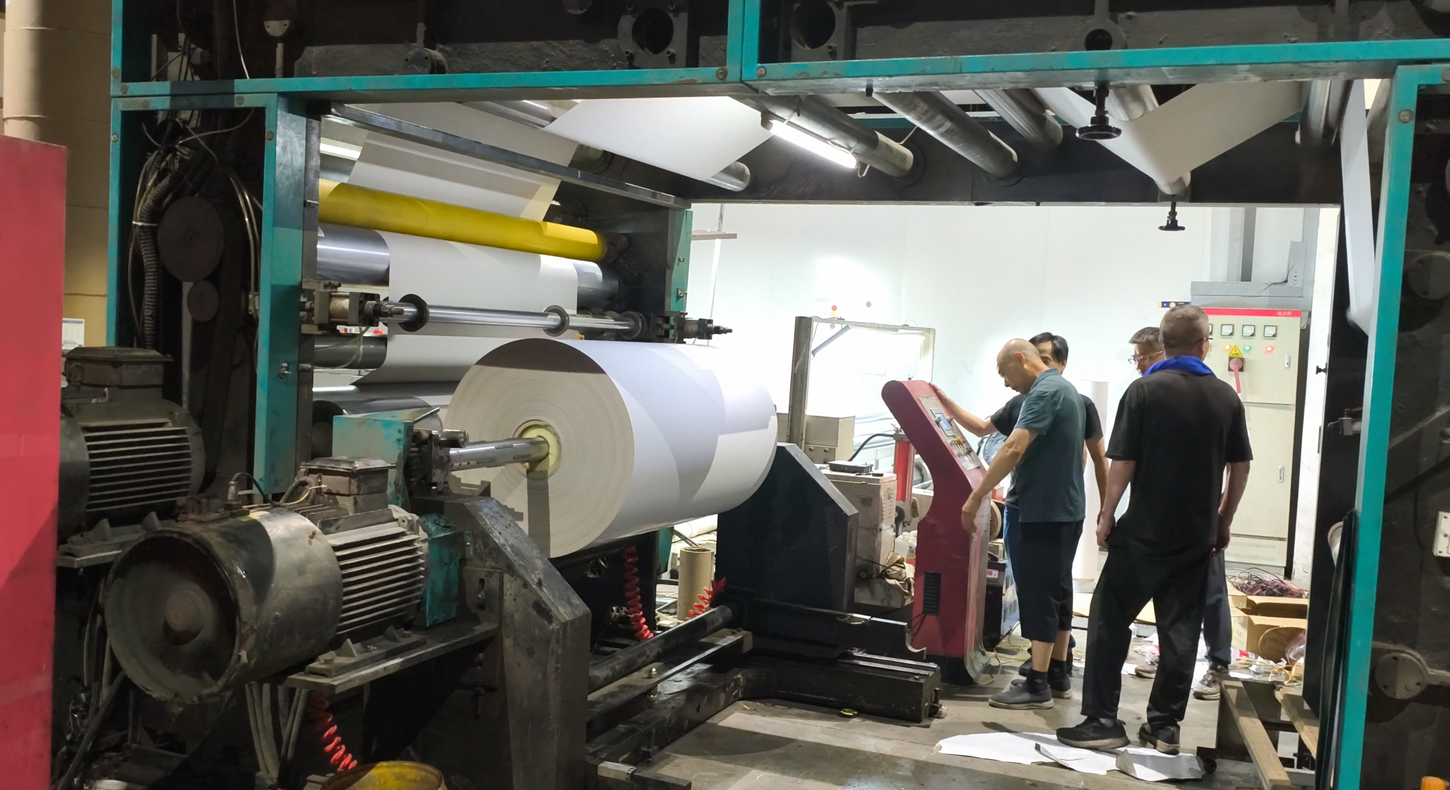 十二年“硬核”表现：稳得住，扛得住！6686体育变频器助力印刷厂稳产增效！